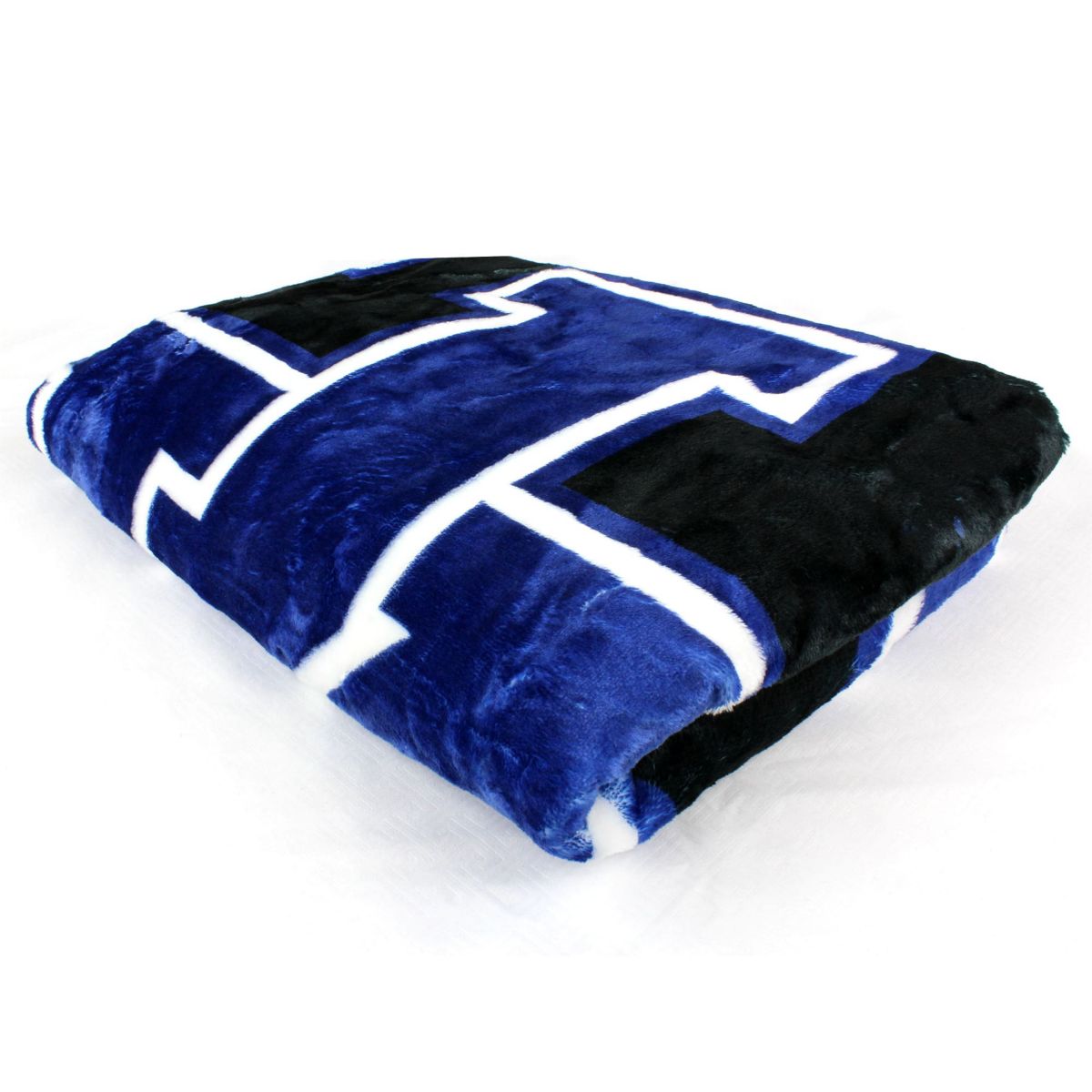 NCAA Kentucky Wildcats Sublimated Soft Throw Blanket