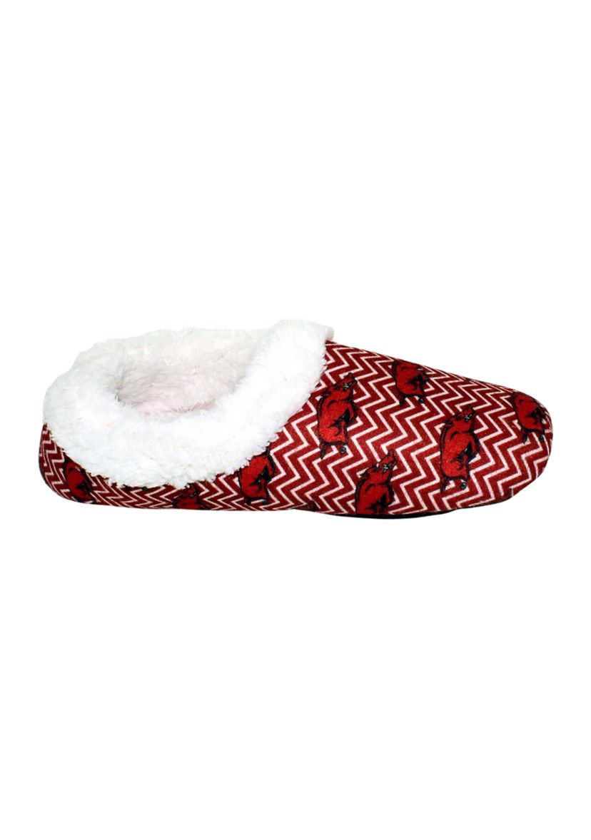NCAA Arkansas Razorbacks Chevron Slip On Slippers