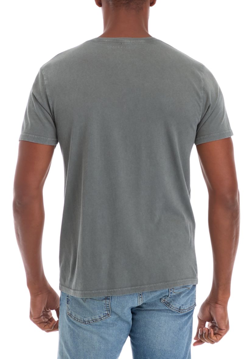 Luckys Lounge  Graphic T-Shirt 