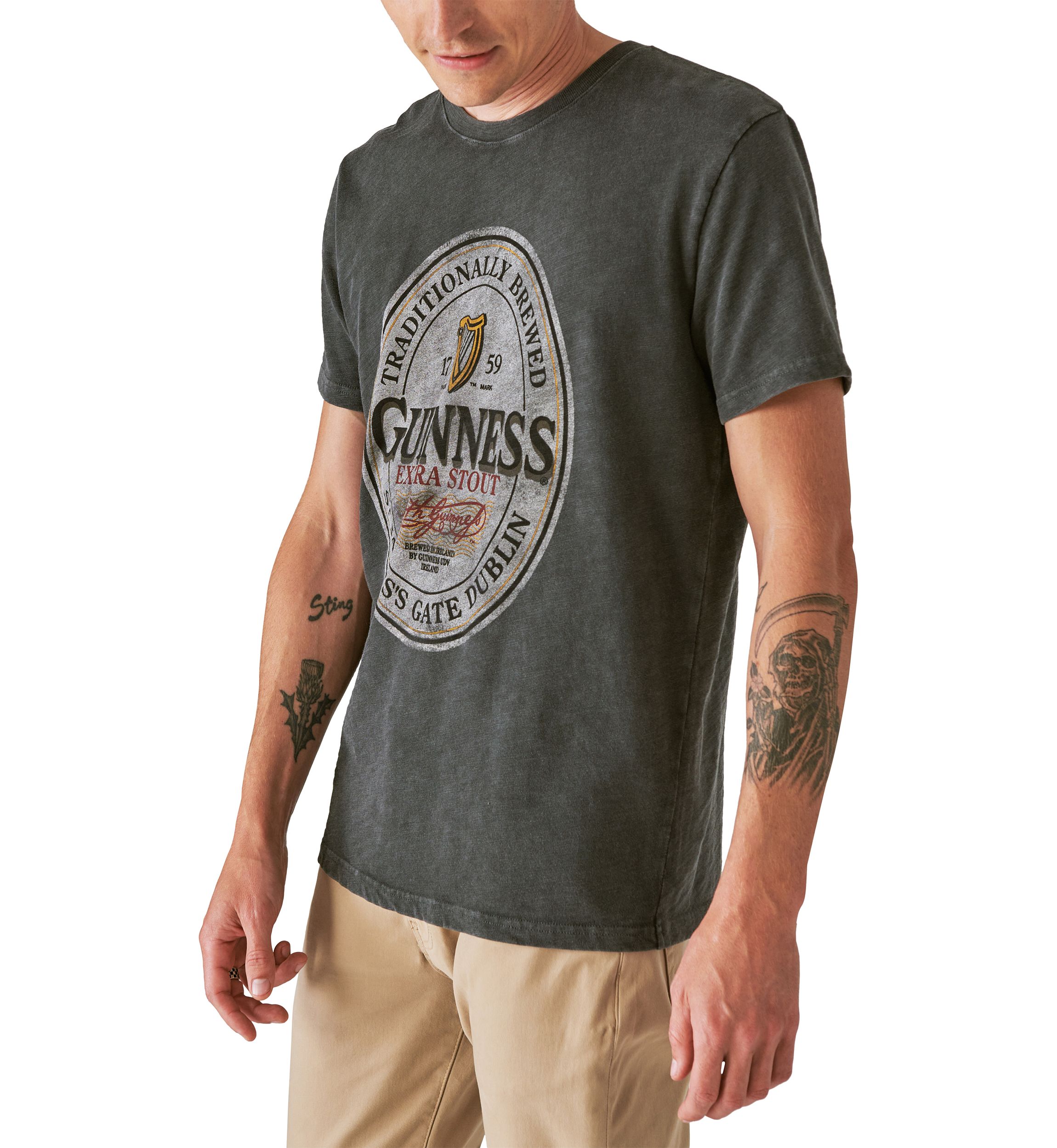 Guinness Oval Graphic T-Shirt