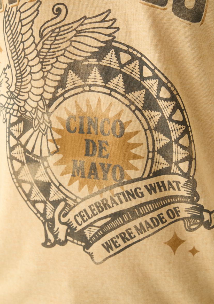 Viva Modelo Cinco De Mayo Graphic T-Shirt