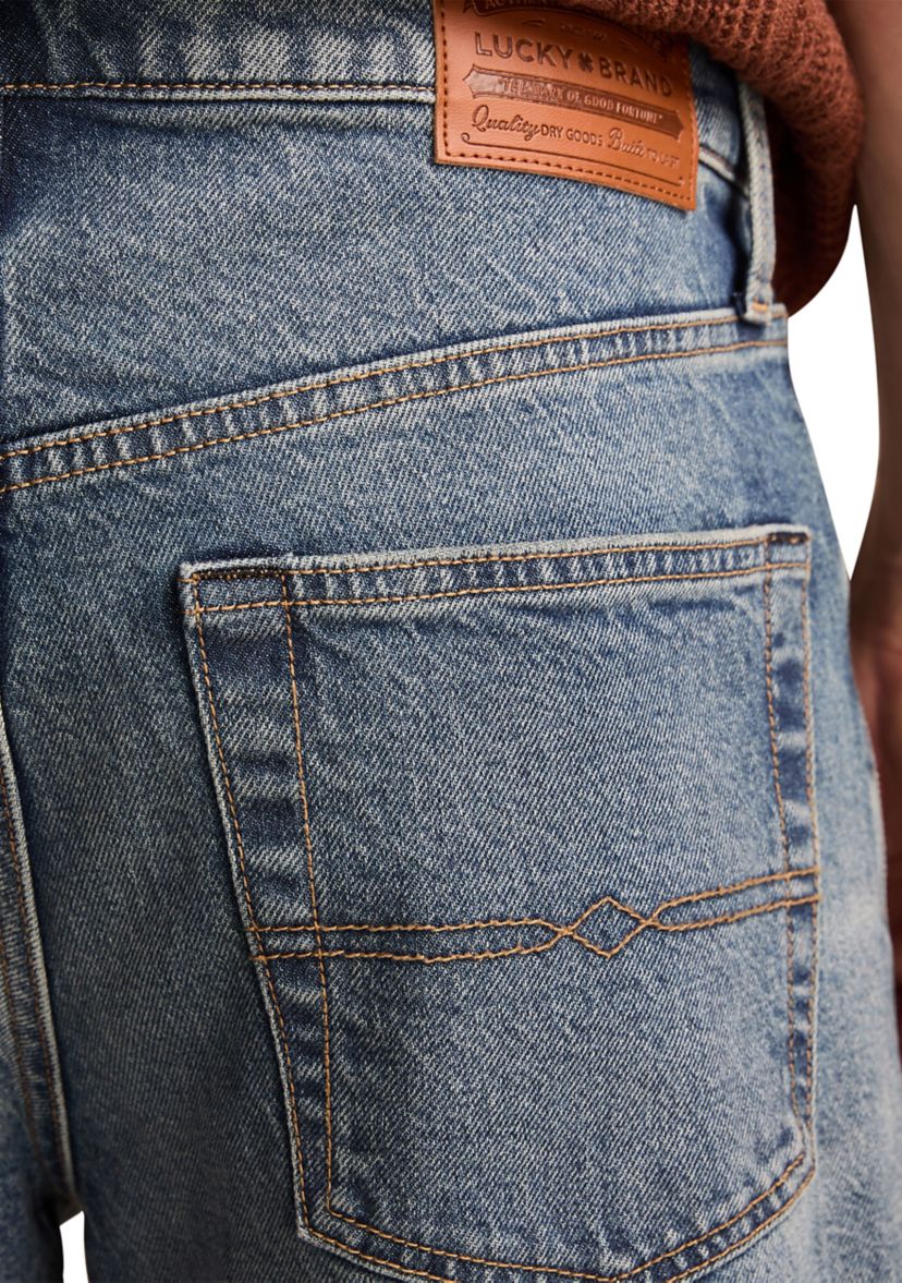 Loose Fit Jeans