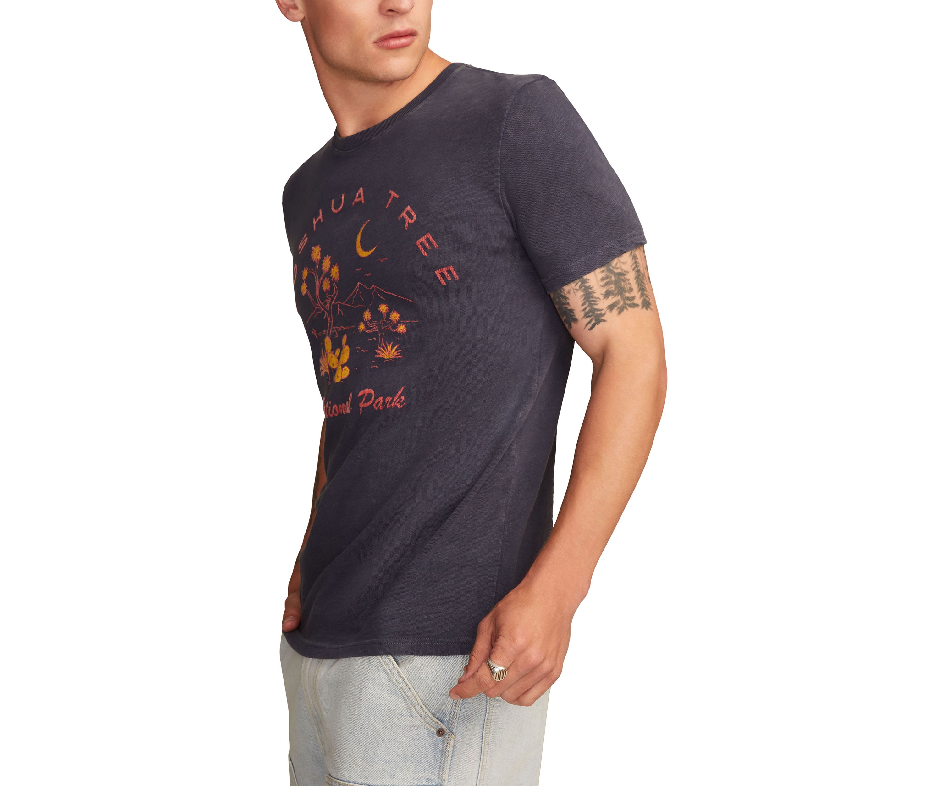 Joshua Tree Graphic T-Shirt 