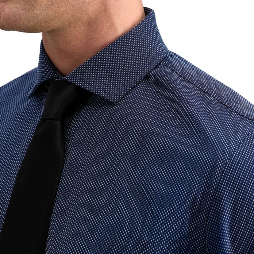 Haggar Mens Classic Fit Premium Comfort Spread Collar Dress Shirt