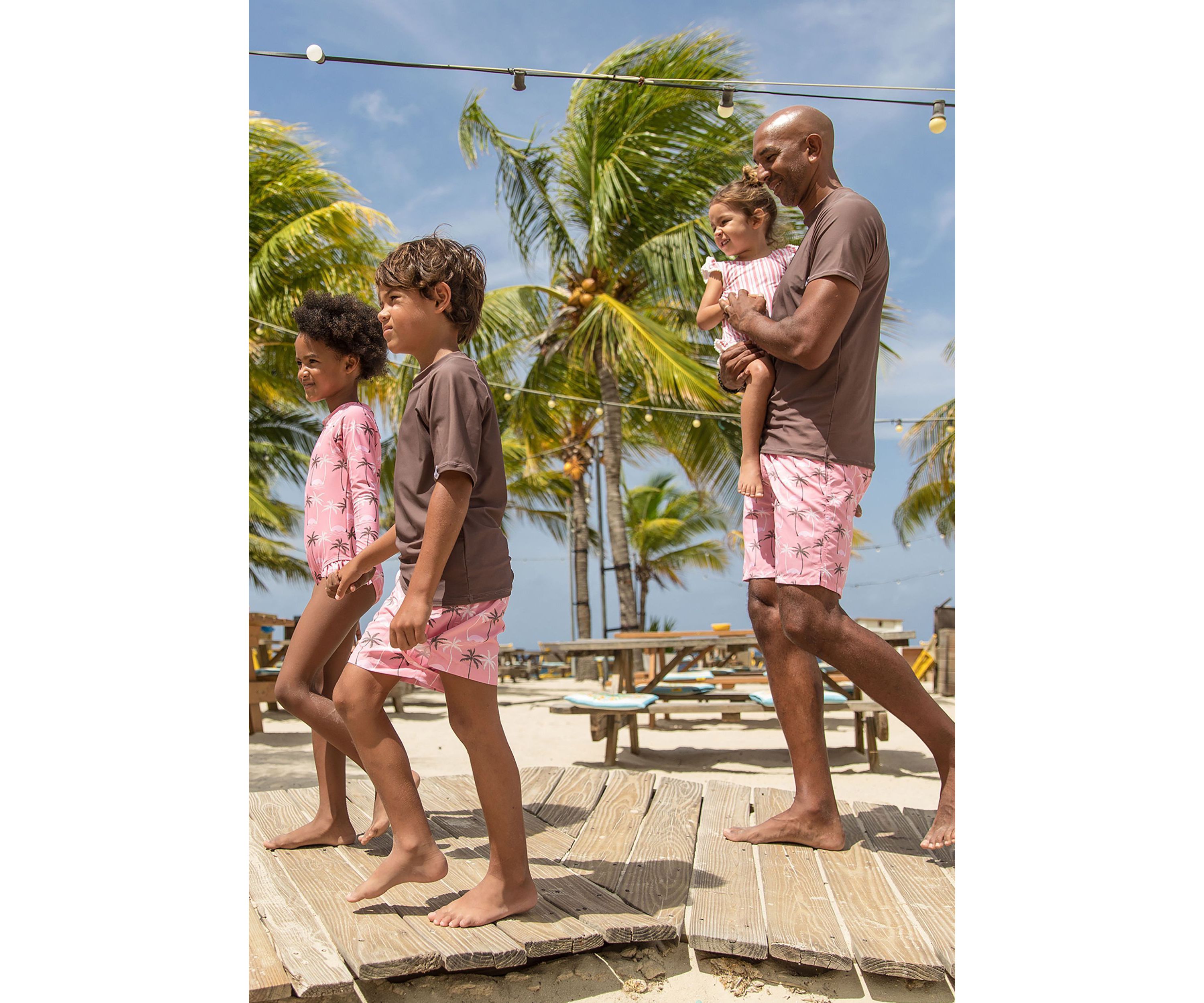 Mens Chocolate Sustainable SS Rash Top