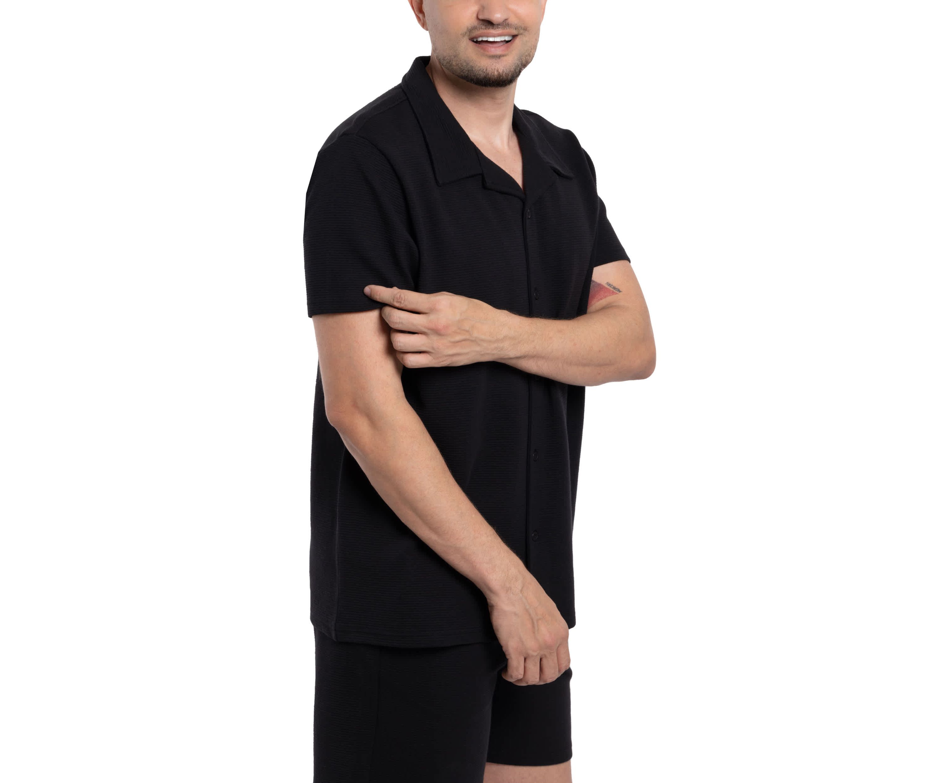 Mens Camp Collar Short Sleeve Textured Button-Up Shirt