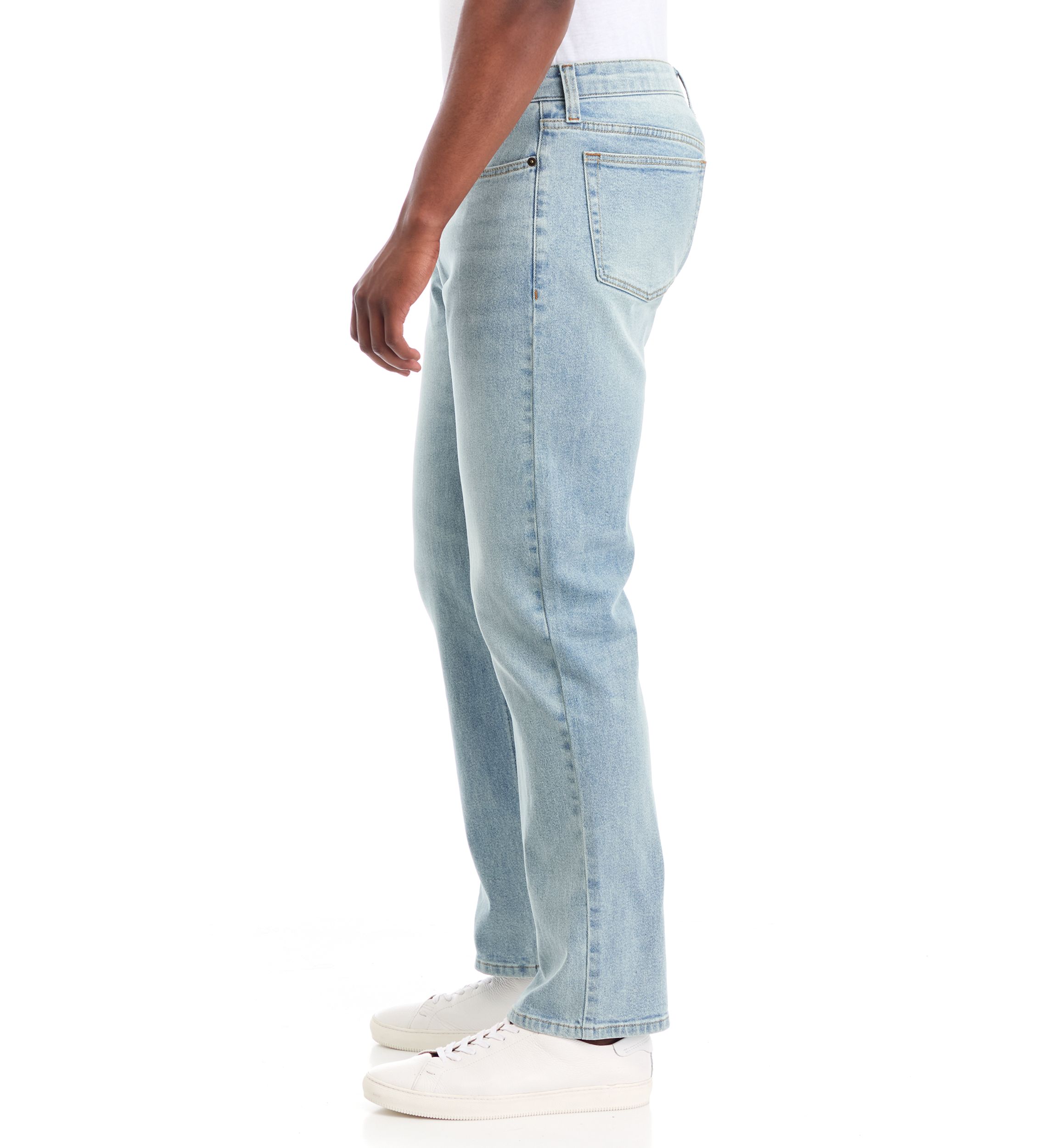 Relaxed Light Wash Jeans 