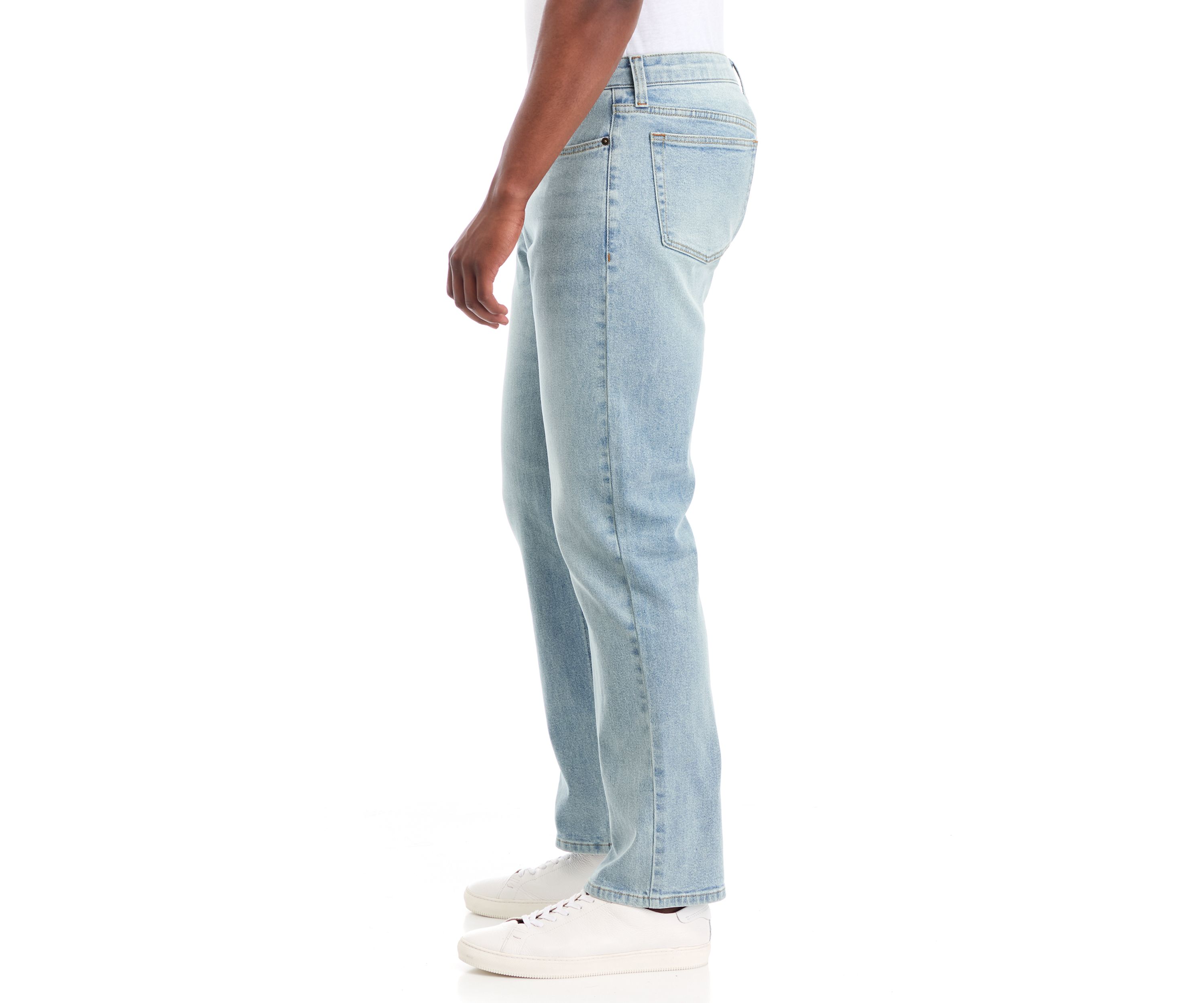 Relaxed Light Wash Jeans 