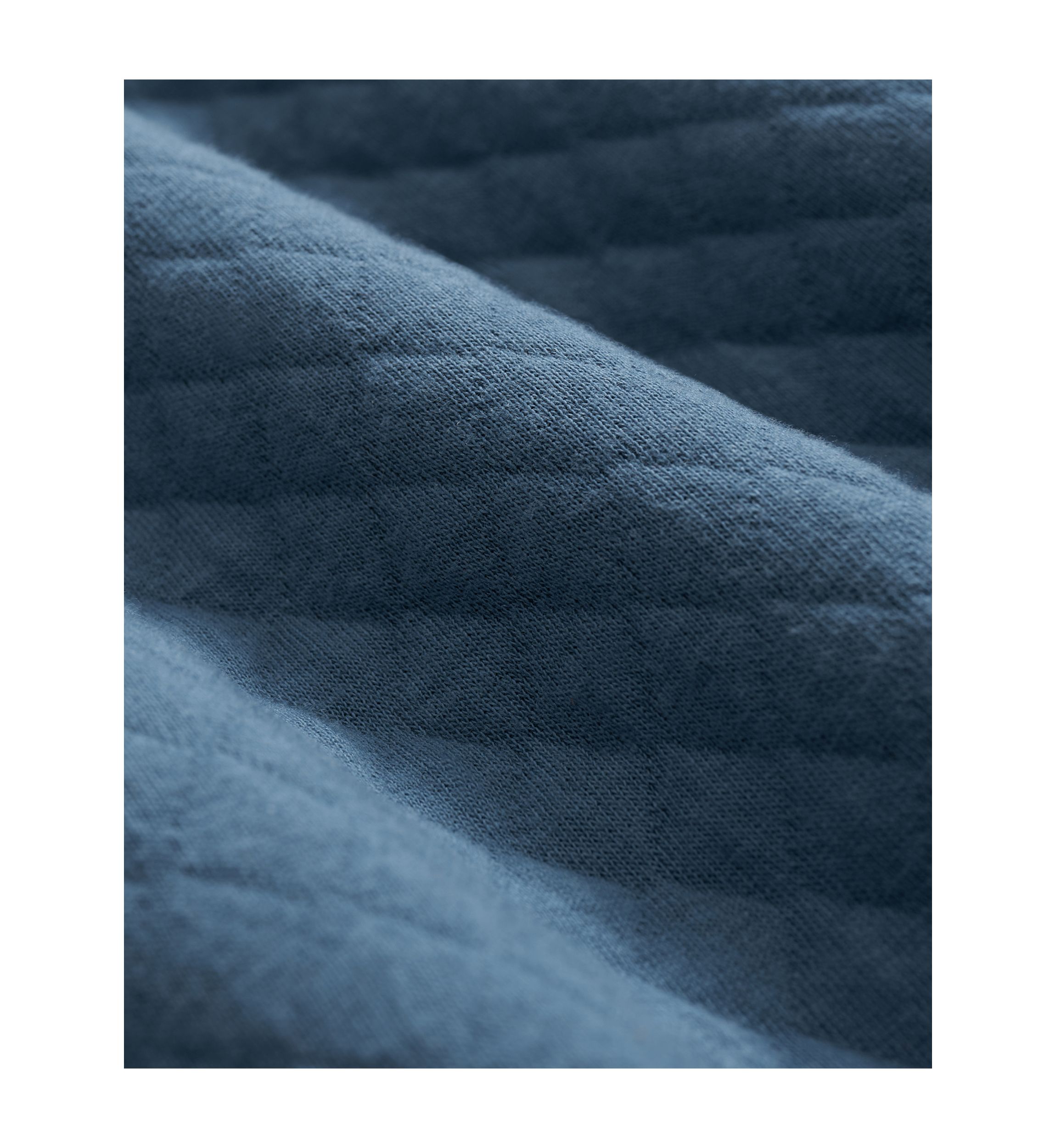 Diamond-Quilted Half-Zip in Cotton Blend