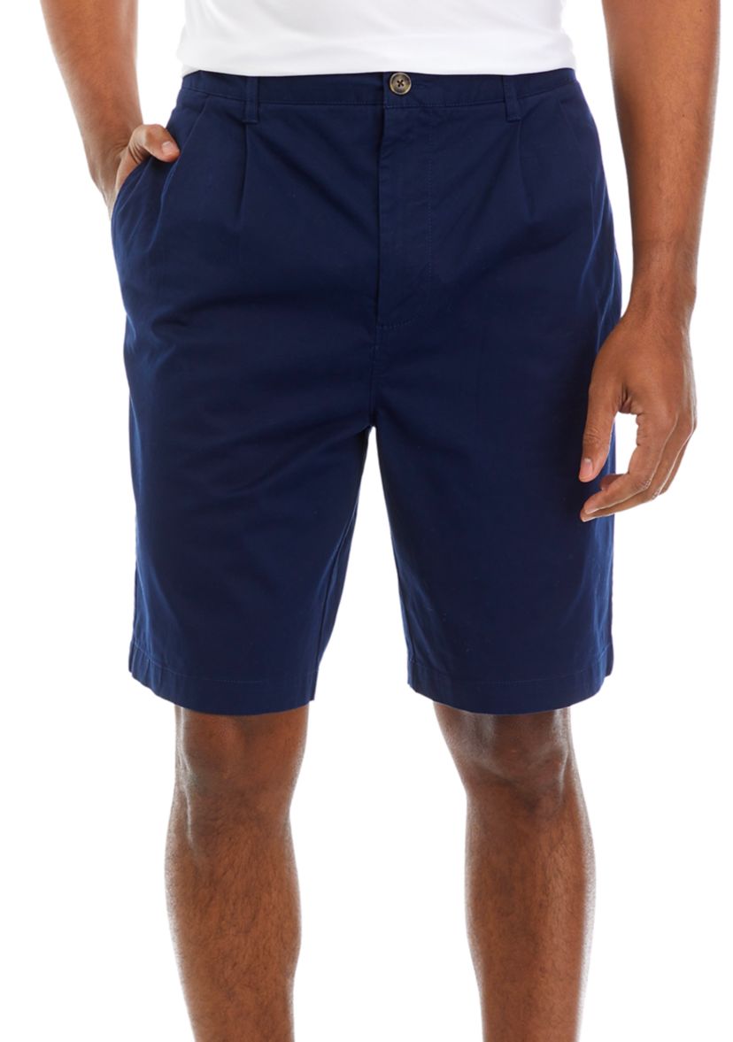 9" Pleated Twill Shorts