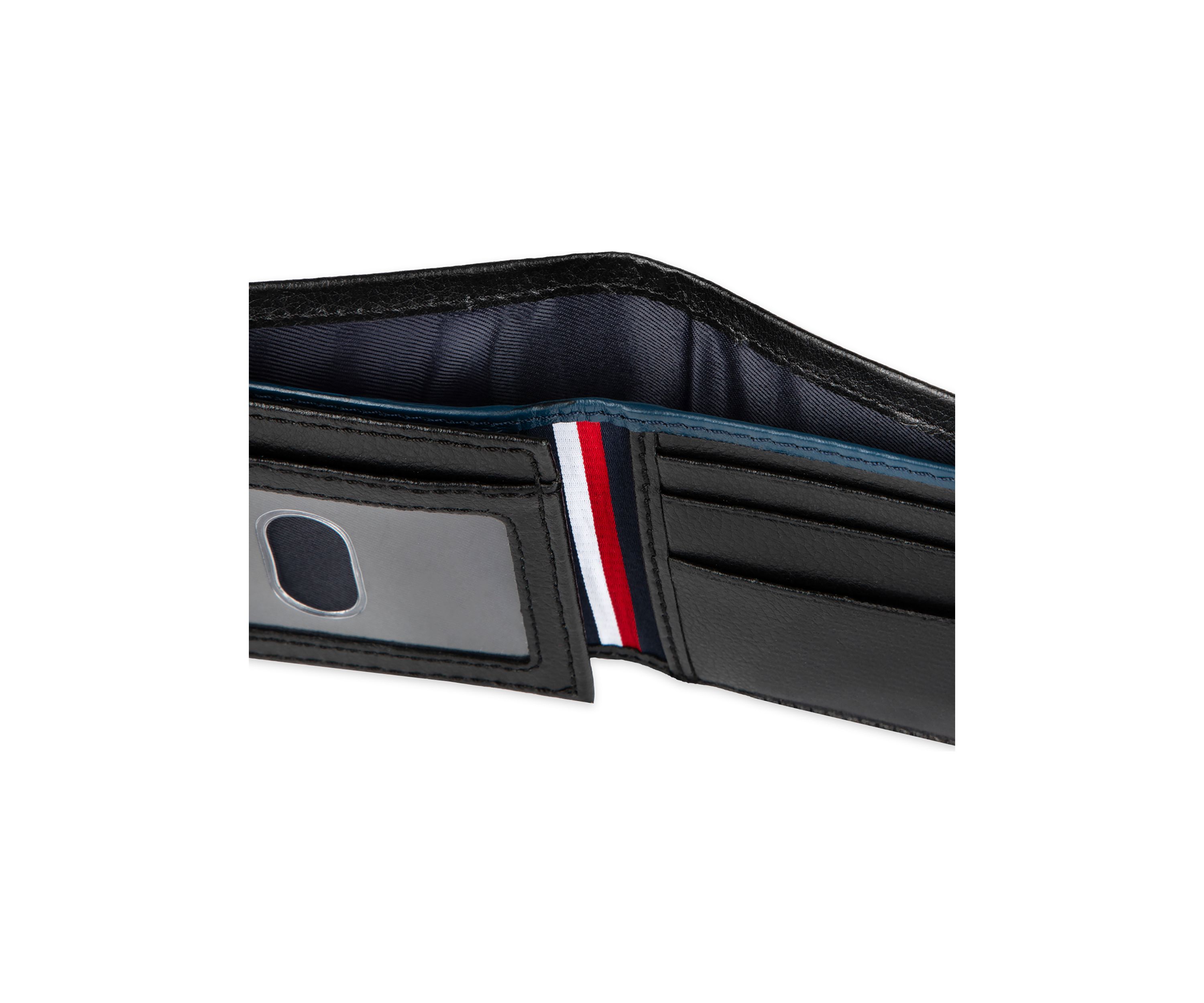 Leather Traveler Wallet with Patch On Interior Card Slots