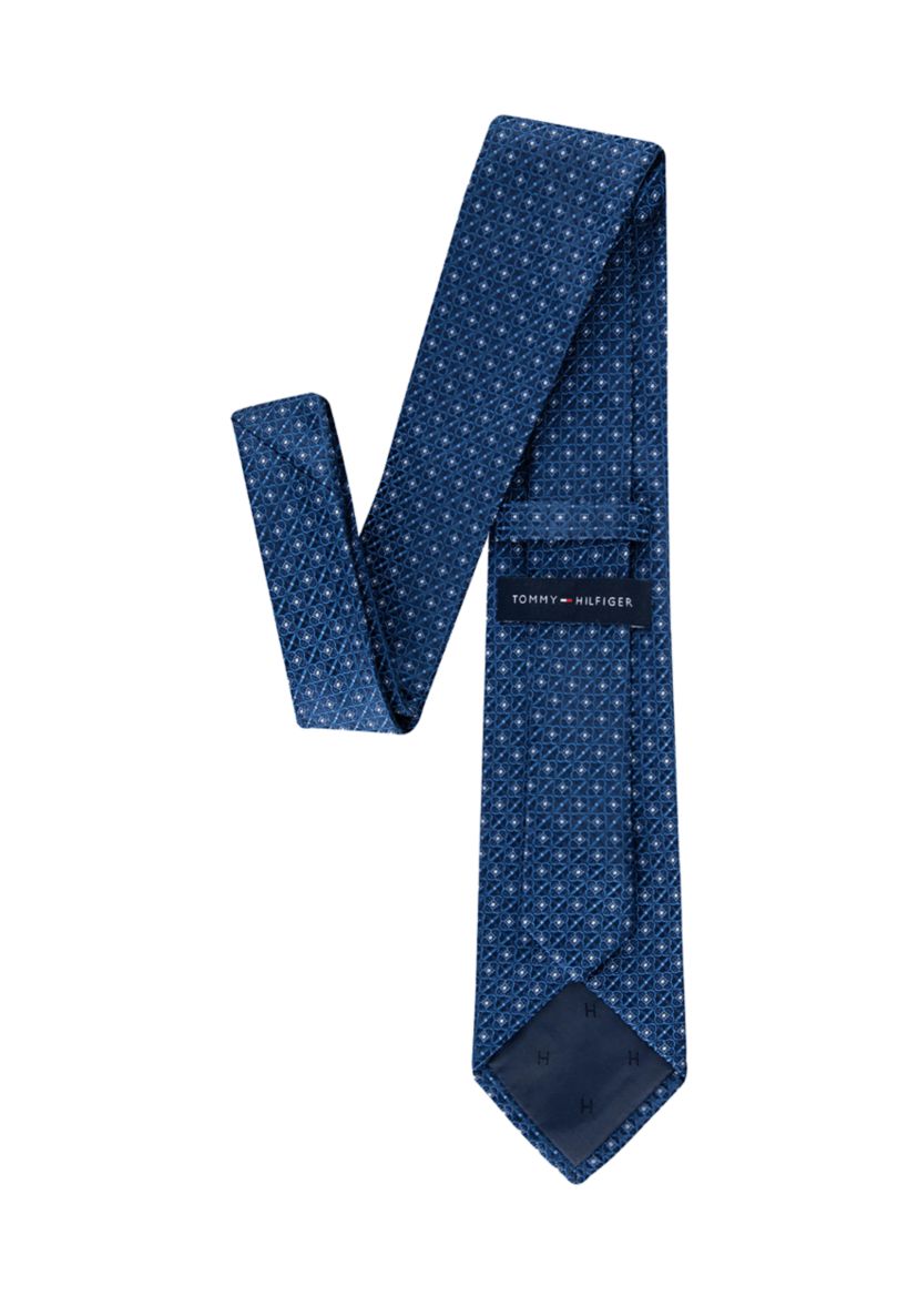 Covina Medallion Tie