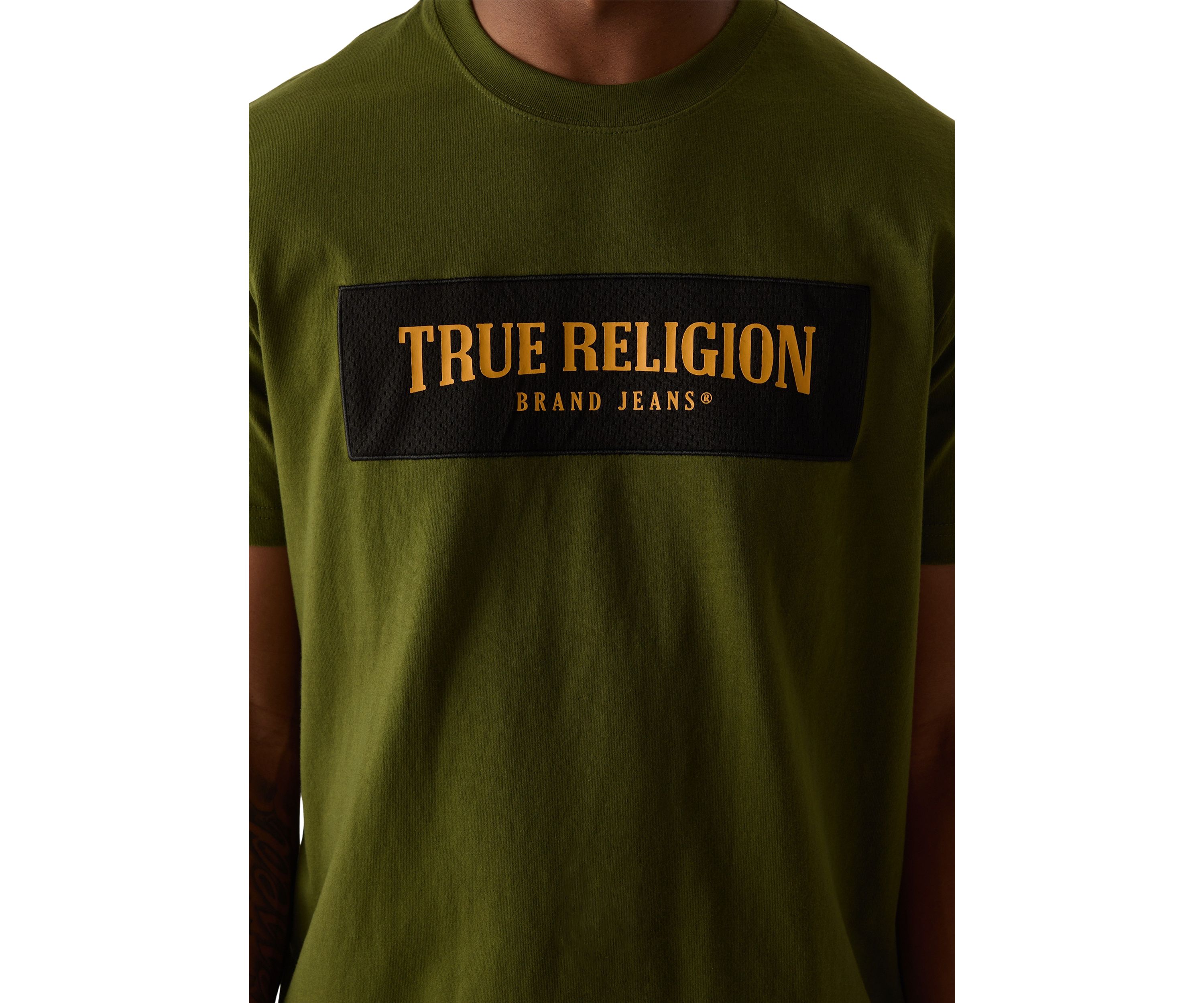 Mesh Appliqué Arch Logo Short Sleeve T-Shirt