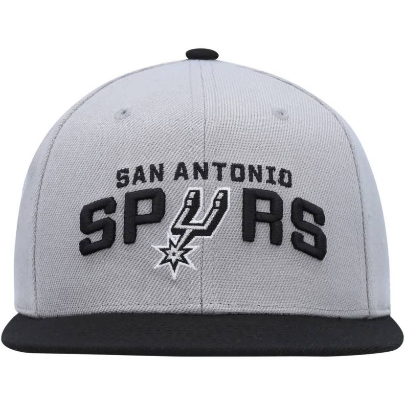 NBA Gray/Black San Antonio Spurs Side Core 2.0 Snapback Hat
