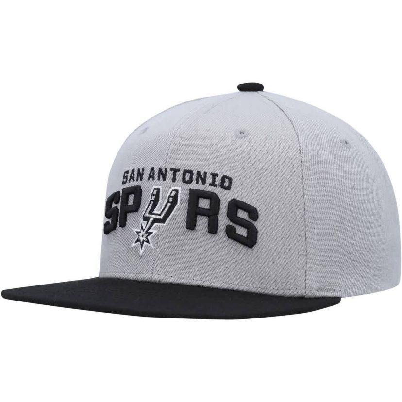 NBA Gray/Black San Antonio Spurs Side Core 2.0 Snapback Hat