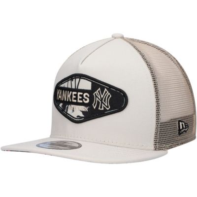 New Era Men's MLB New York Yankees Retro Beachin' Patch A-Frame Trucker 9FIFTY Snapback Hat