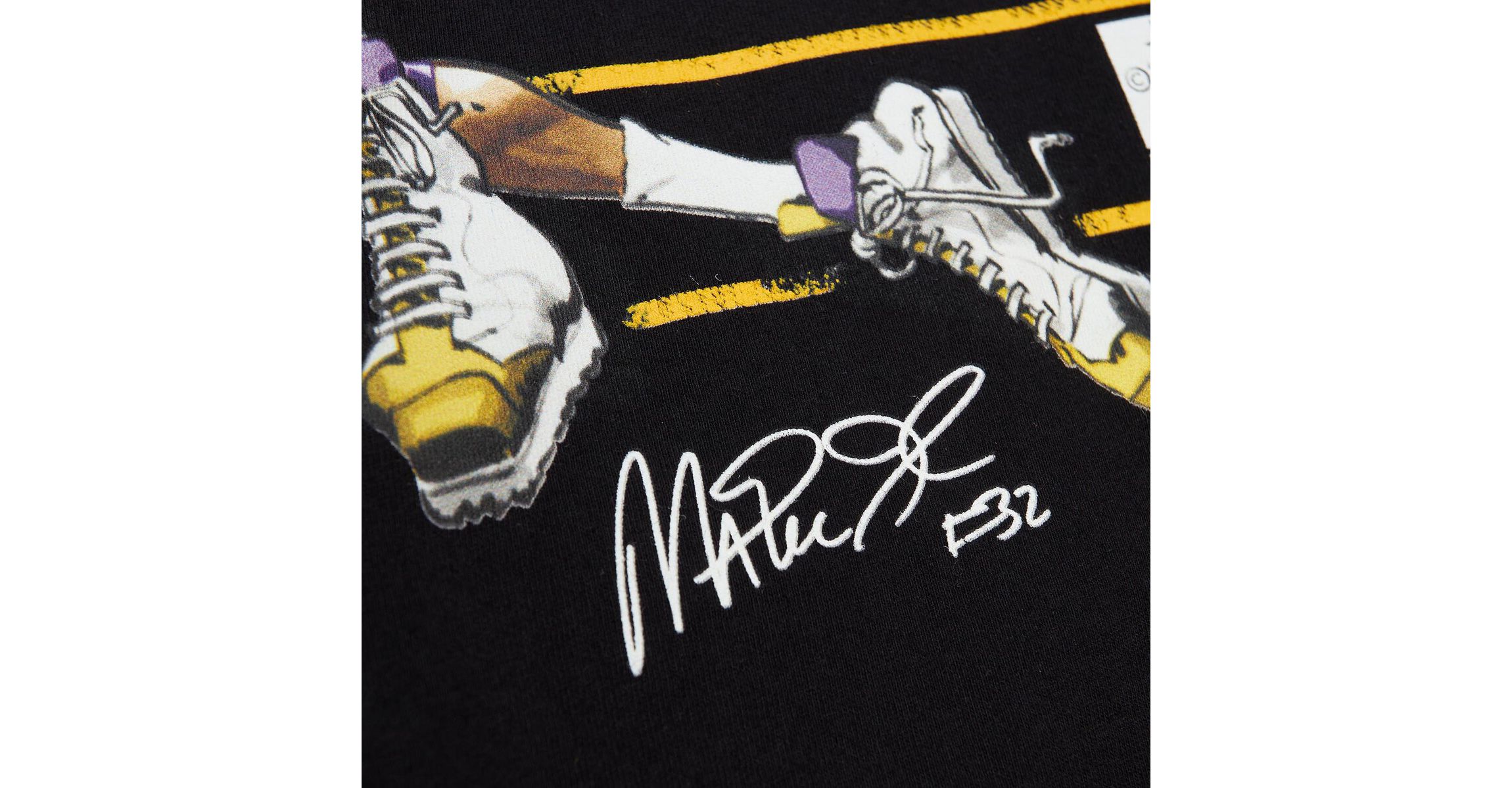 NBA Magic Johnson Los Angeles Lakers Hardwood Classics Caricature T-Shirt
