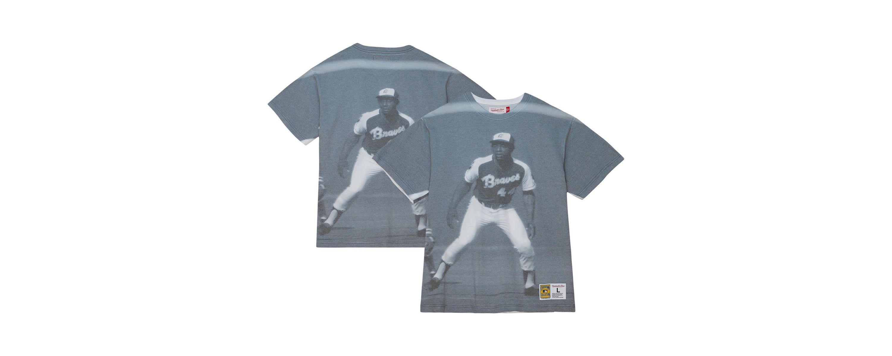 MLB Hank Aaron Atlanta Braves Cooperstown Collection Highlight Sublimated Player Graphic T-Shirt