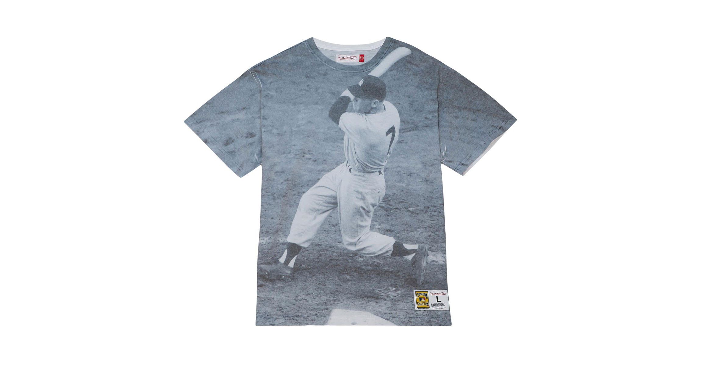 MLB Mickey Mantle New York Yankees Cooperstown Collection Highlight Sublimated Player Graphic T-Shirt