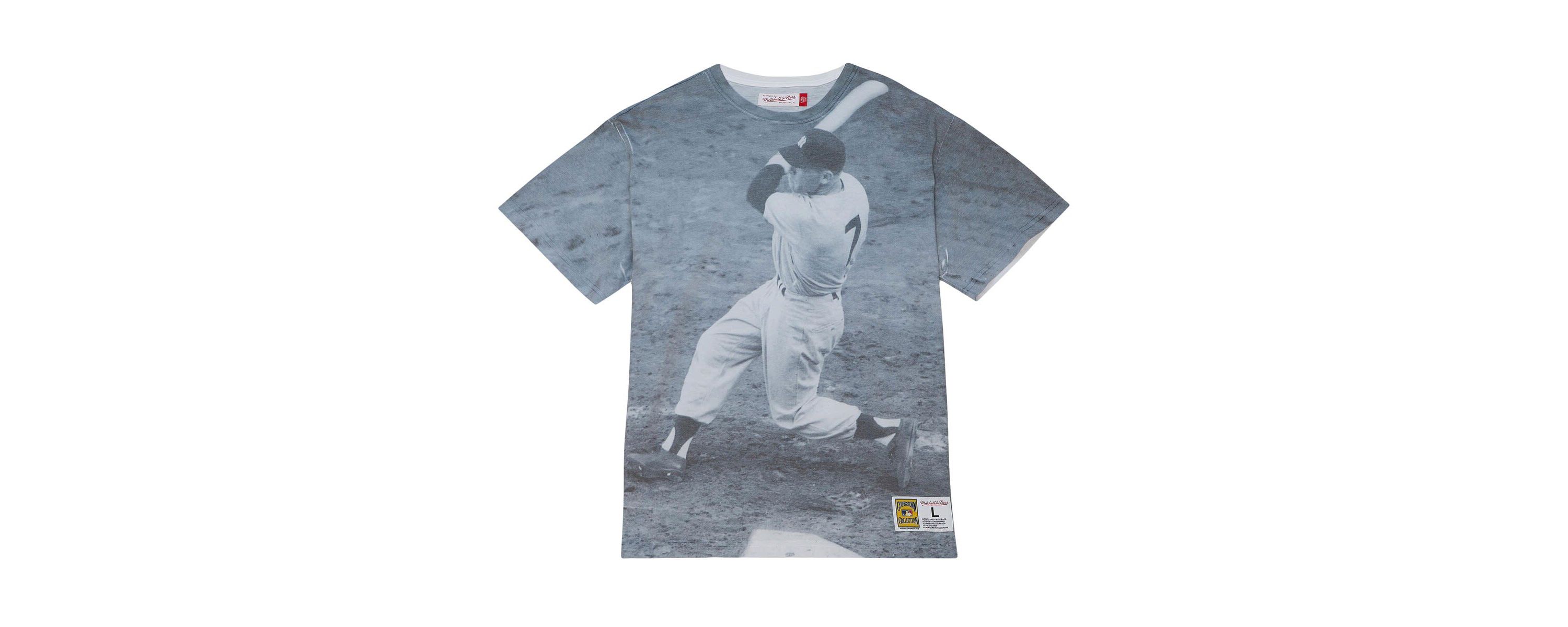 MLB Mickey Mantle New York Yankees Cooperstown Collection Highlight Sublimated Player Graphic T-Shirt