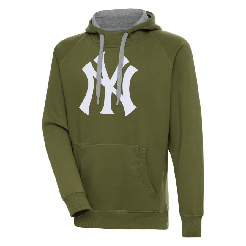 MLB New York Yankees Victory Pullover Hoodie