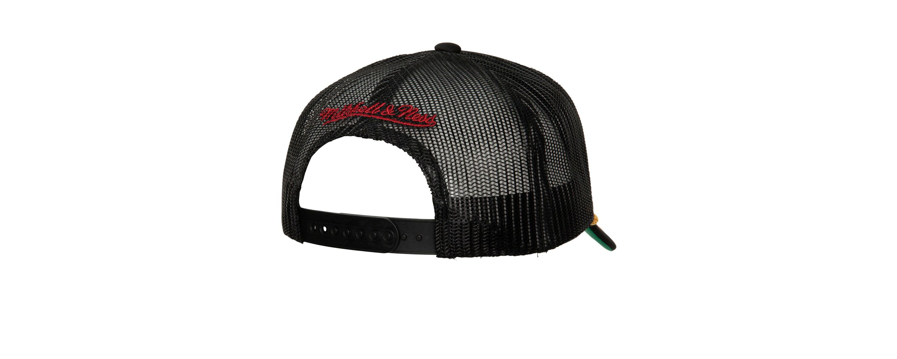 NBA Chicago Bulls Hardwood Classics Leaf Mesh Trucker Snapback Hat