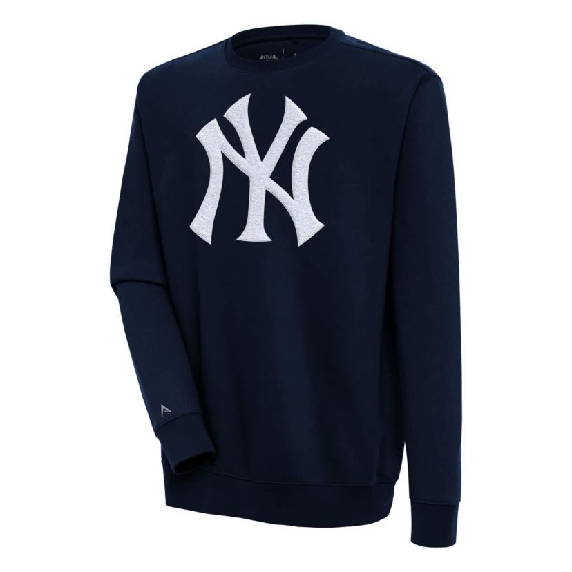 MLB New York Yankees Victory Crewneck Chenille Pullover Sweatshirt