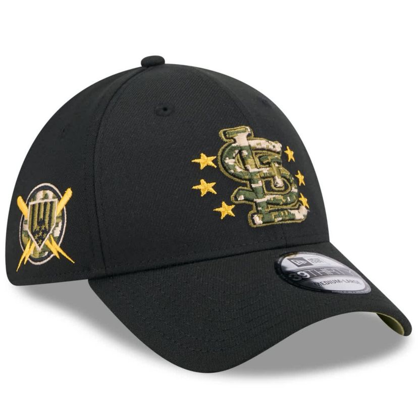 MLB St. Louis Cardinals 2024 Armed Forces Day 39THIRTY Flex Hat