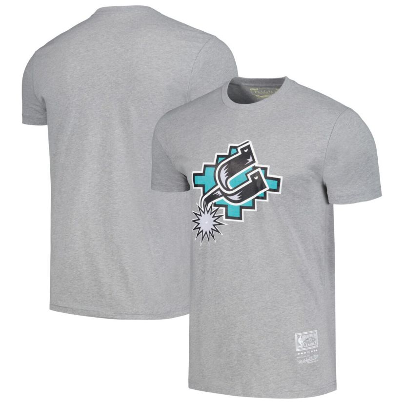 NBA Unisex San Antonio Spurs Hardwood Classics MVP Throwback Logo T-Shirt