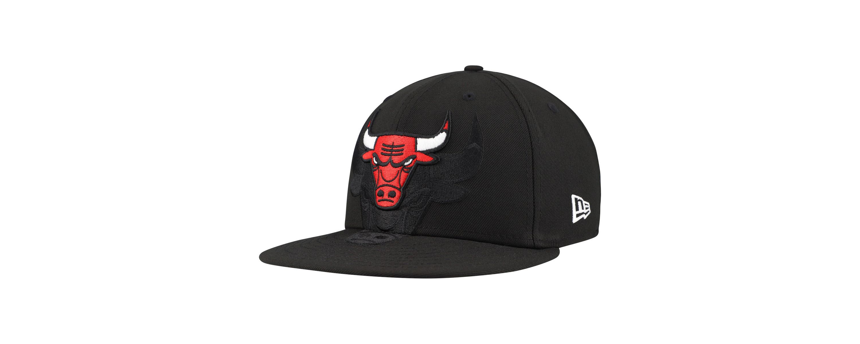 NBA Chicago Bulls Blackout Shadow Logo 59FIFTY Fitted Hat