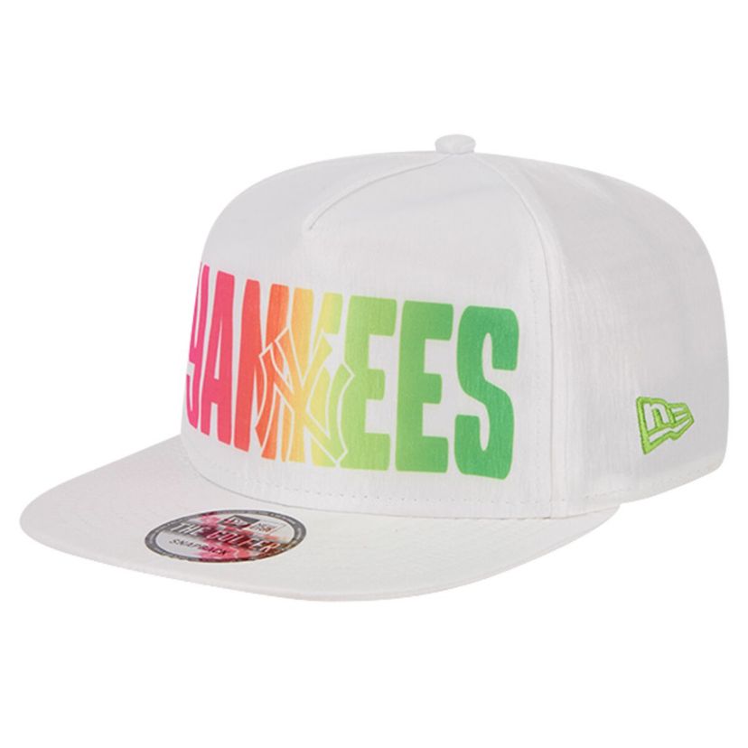MLB New York Yankees Spring Spectrum Golfer Snapback Hat