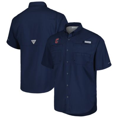Columbia Men's MLB Cleveland Guardians Tamiami Omni-Shade Button-Down Shirt, Navy Blue, Small