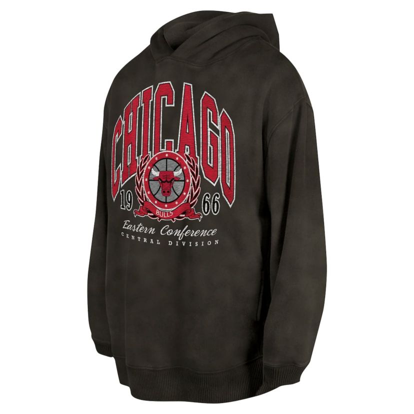 NBA Unisex Chicago Bulls Oversized Essentials Pigment Wash Fleece Pullover Hoodie