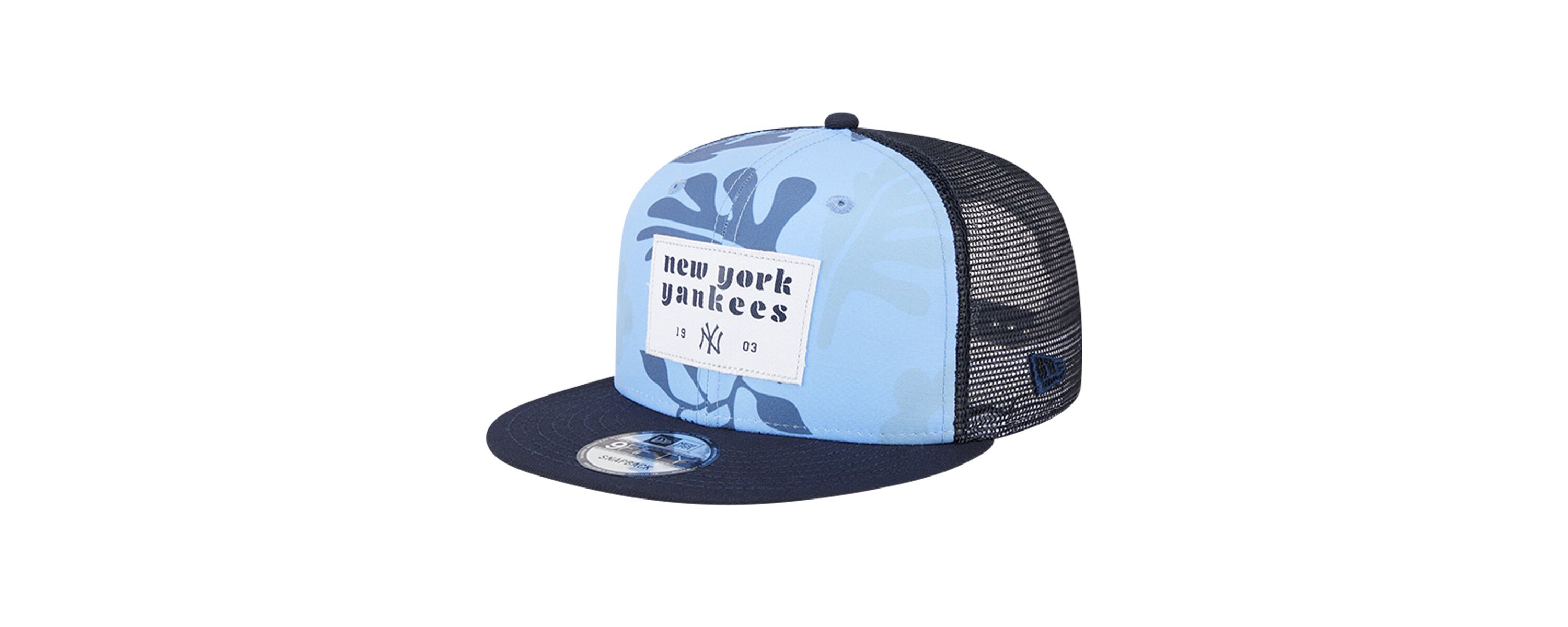 MLB New York Yankees Bikini Bottom Trucker 9FIFTY Snapback Hat