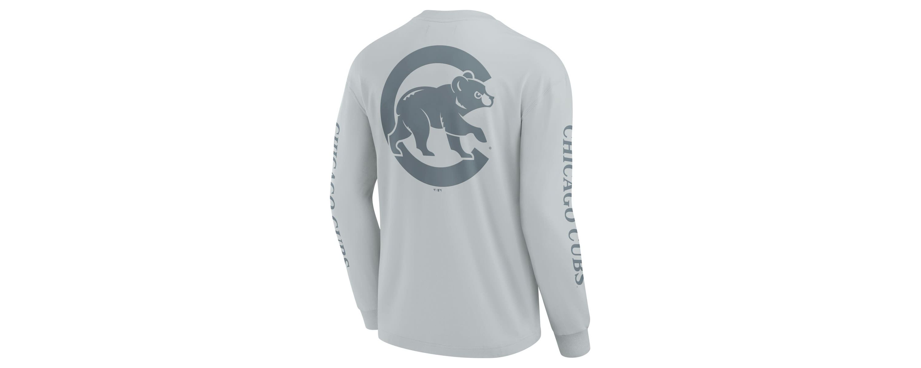 MLB Fanatics Chicago Cubs Elements Strive Long Sleeve T-Shirt