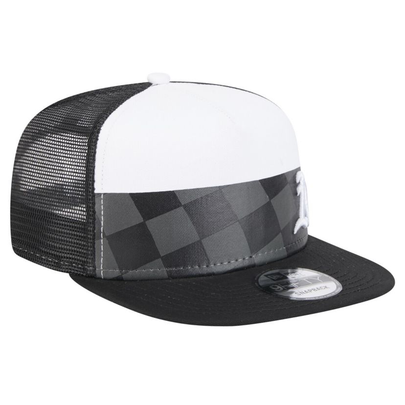 Cooperstown Teams Oakland Athletics Checkmate Trucker 9FIFTY Snapback Hat
