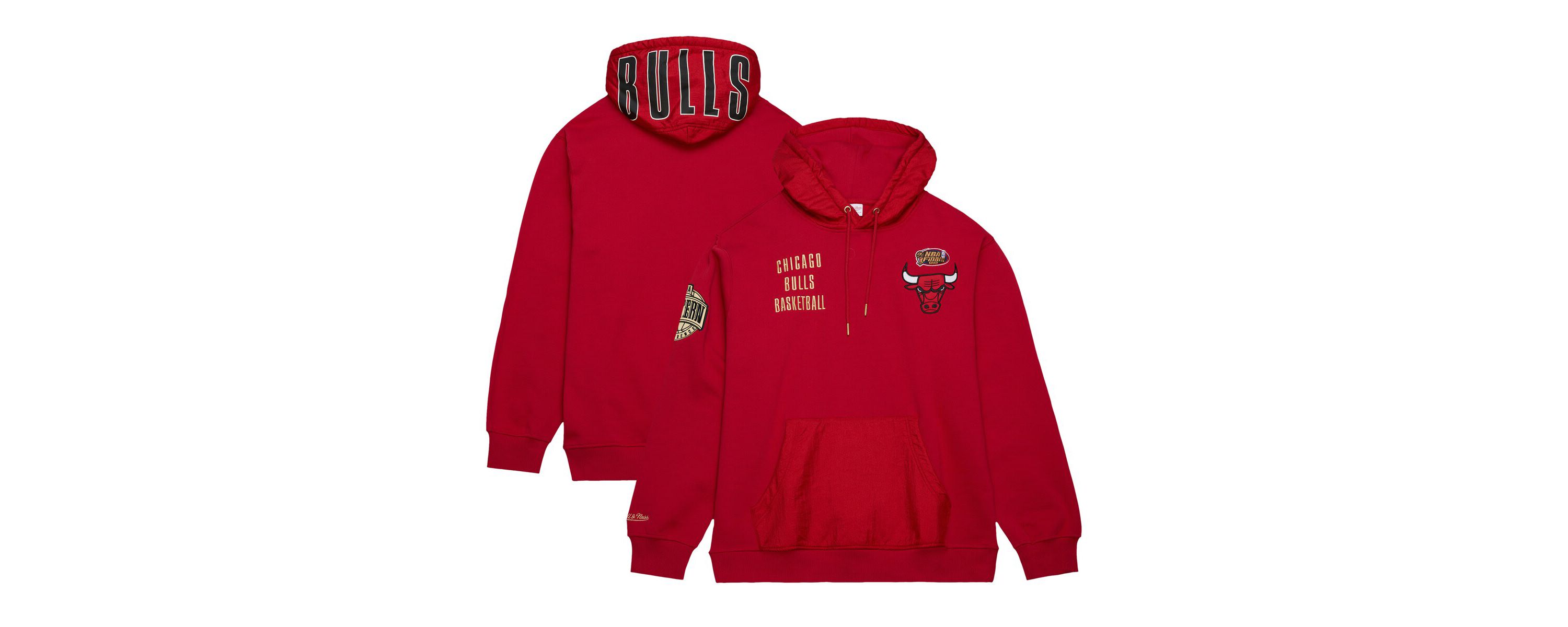 NBA Chicago Bulls Team OG 2.0 Vintage Logo Fleece Pullover Hoodie