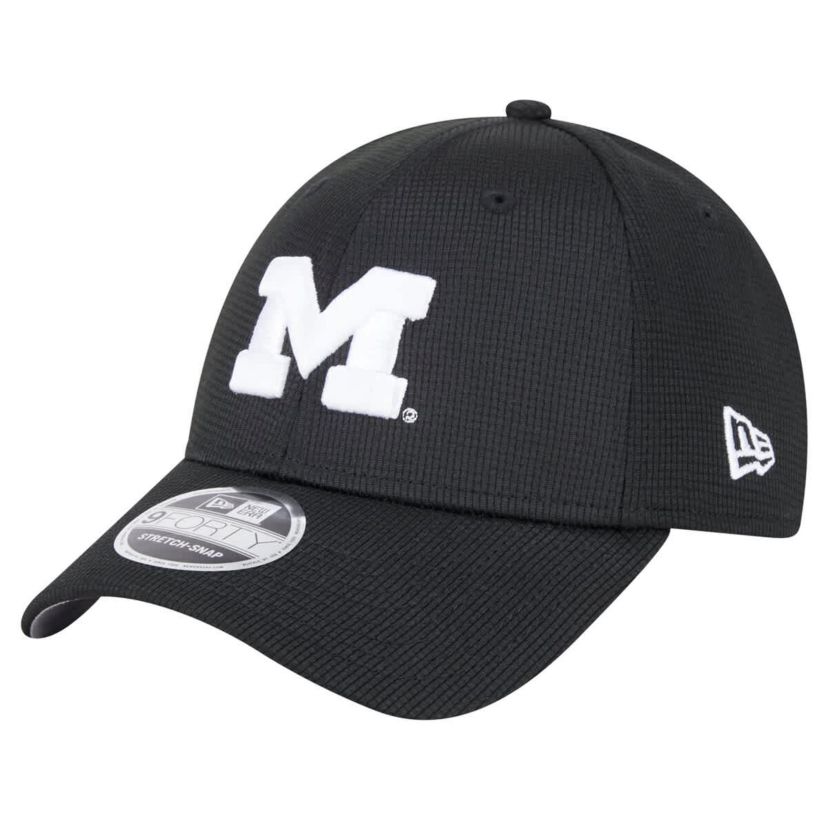 NCAA Michigan Wolverines Pivot 9FORTY Stretch-Snap Adjustable Hat