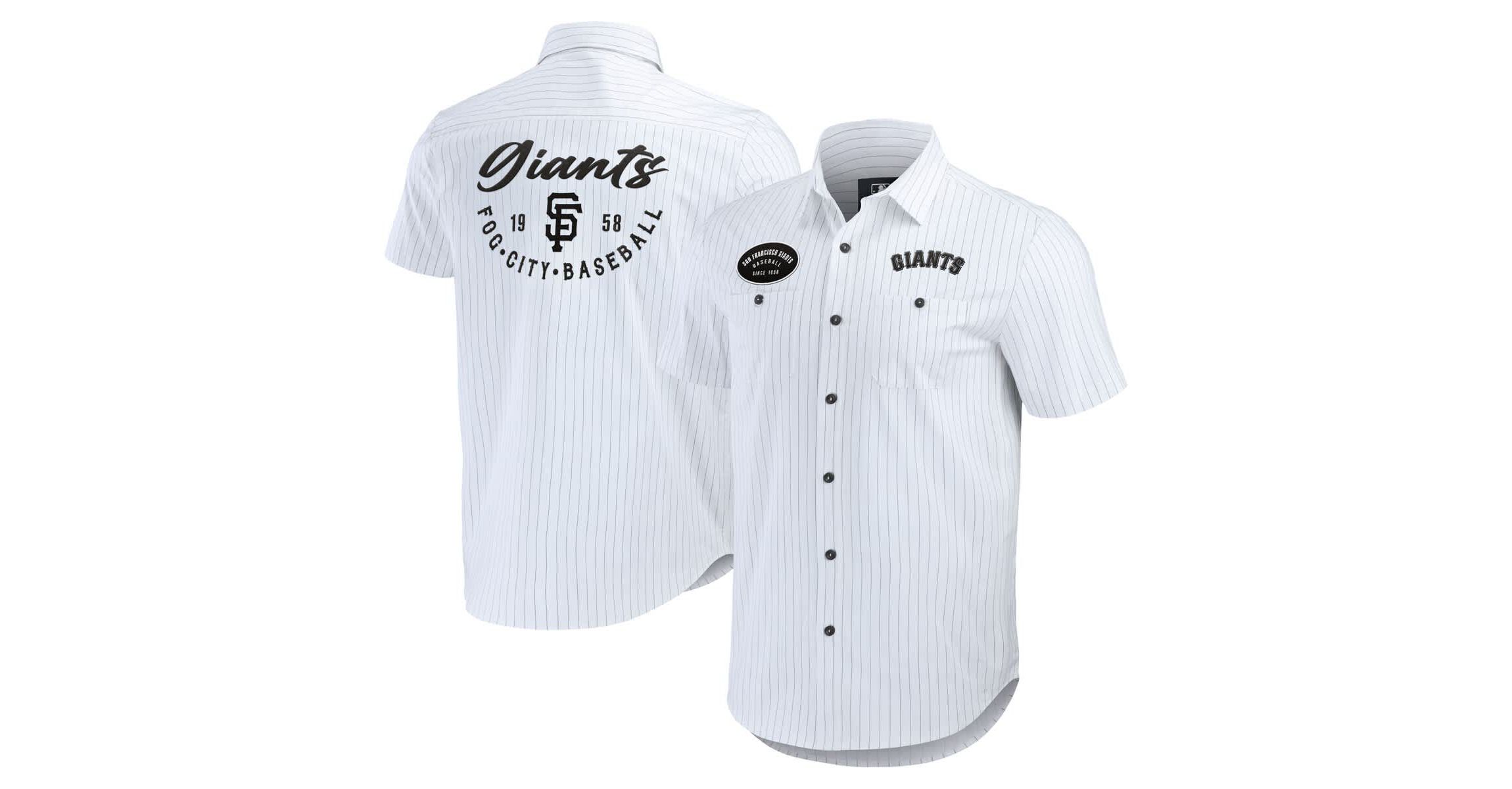 MLB San Francisco Giants Pin Stripe Short Sleeve Button-Up Shirt