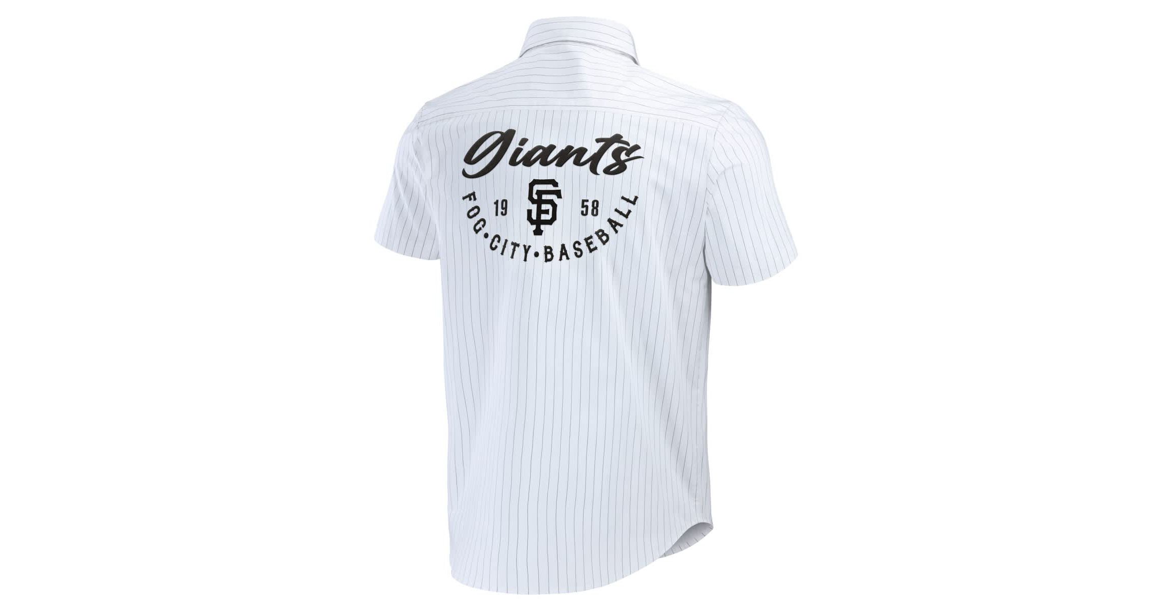MLB San Francisco Giants Pin Stripe Short Sleeve Button-Up Shirt