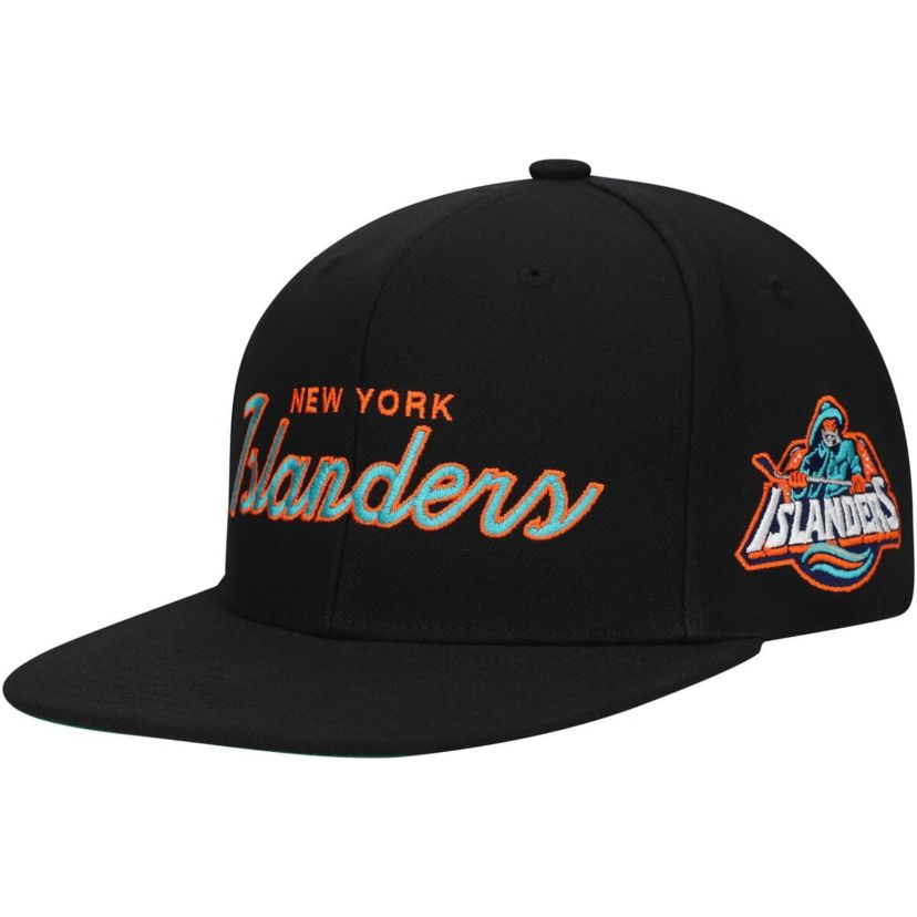 NHL New York Islanders Core Team Script 2.0 Snapback Hat