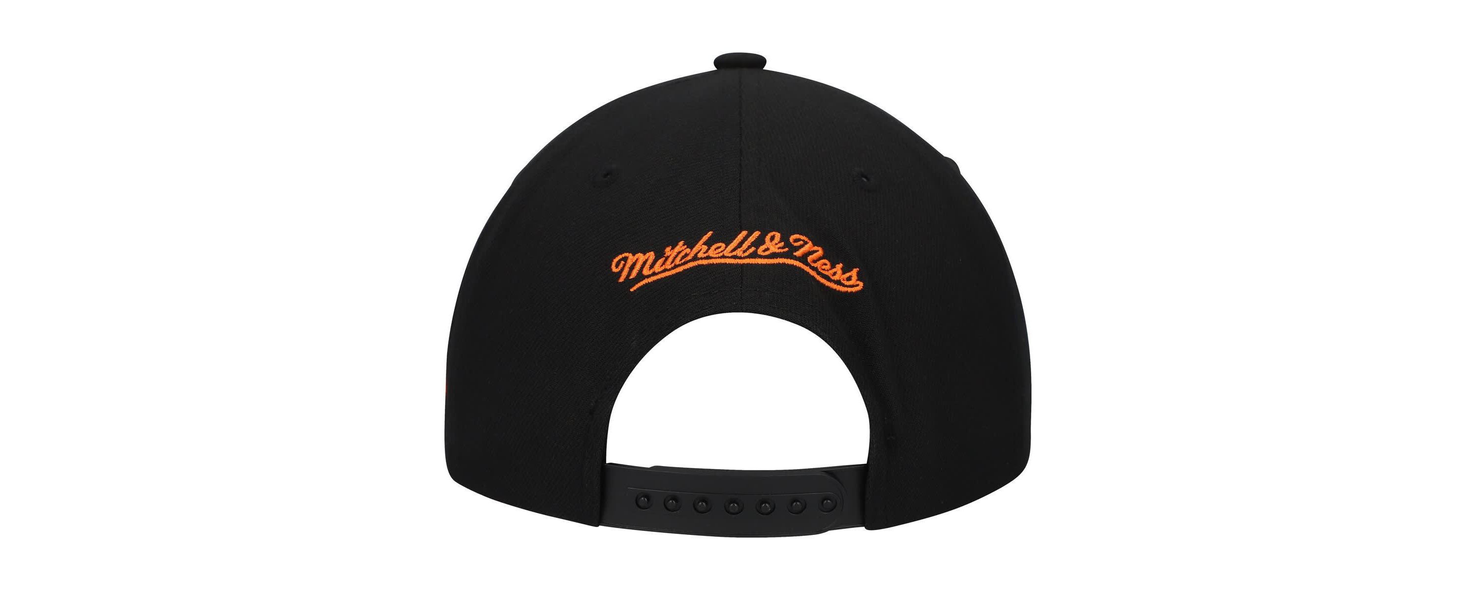 NHL New York Islanders Core Team Script 2.0 Snapback Hat