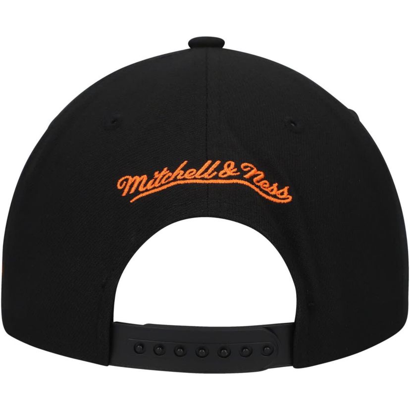 NHL New York Islanders Core Team Script 2.0 Snapback Hat