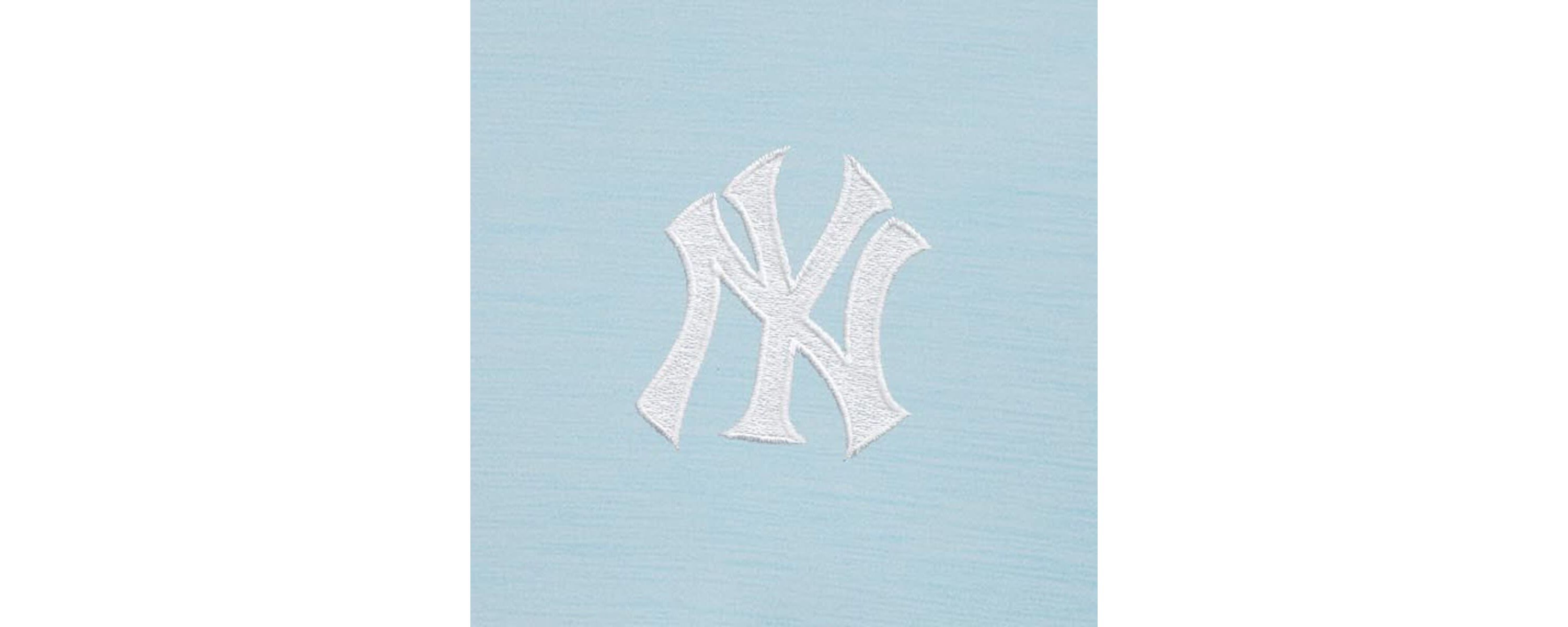 MLB Powder New York Yankees Bright Quarter-Zip Pullover Top
