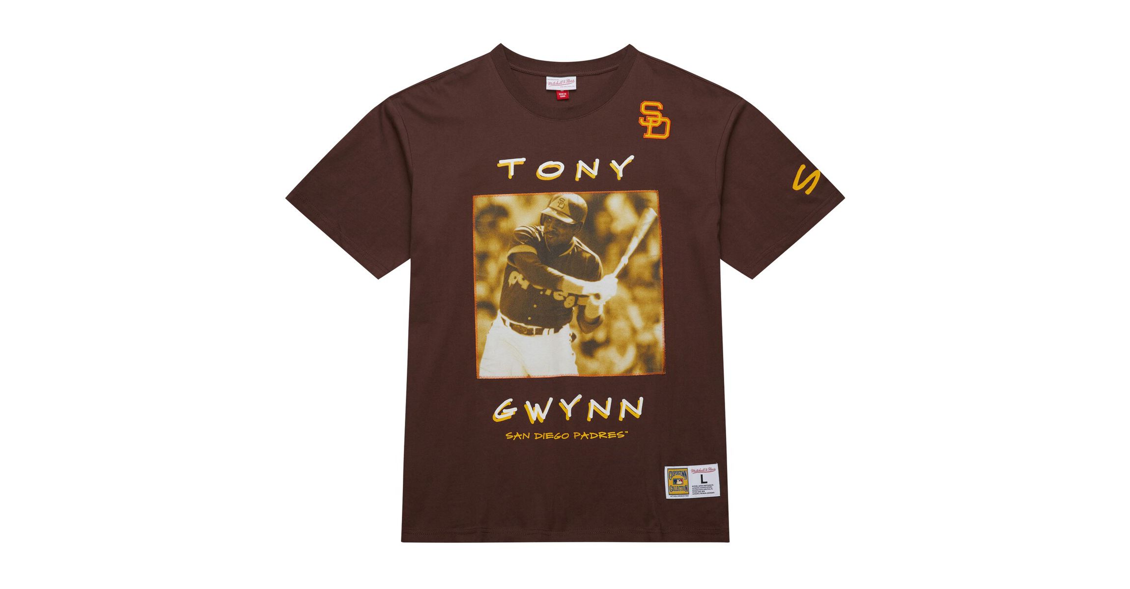 MLB Tony Gwynn San Diego Padres Cooperstown Collection Heavyweight Premium Player Vintage Logo T-Shirt