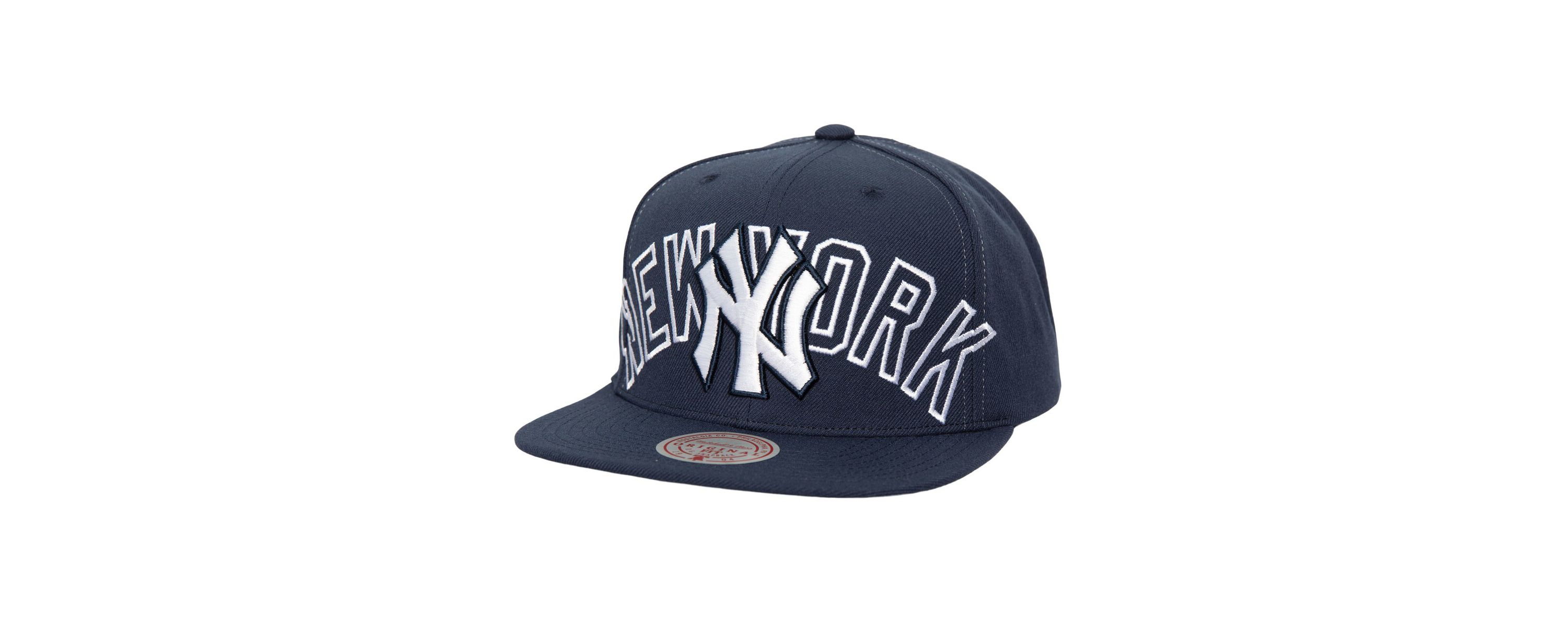 MLB New York Yankees Full Frontal Snapback Hat