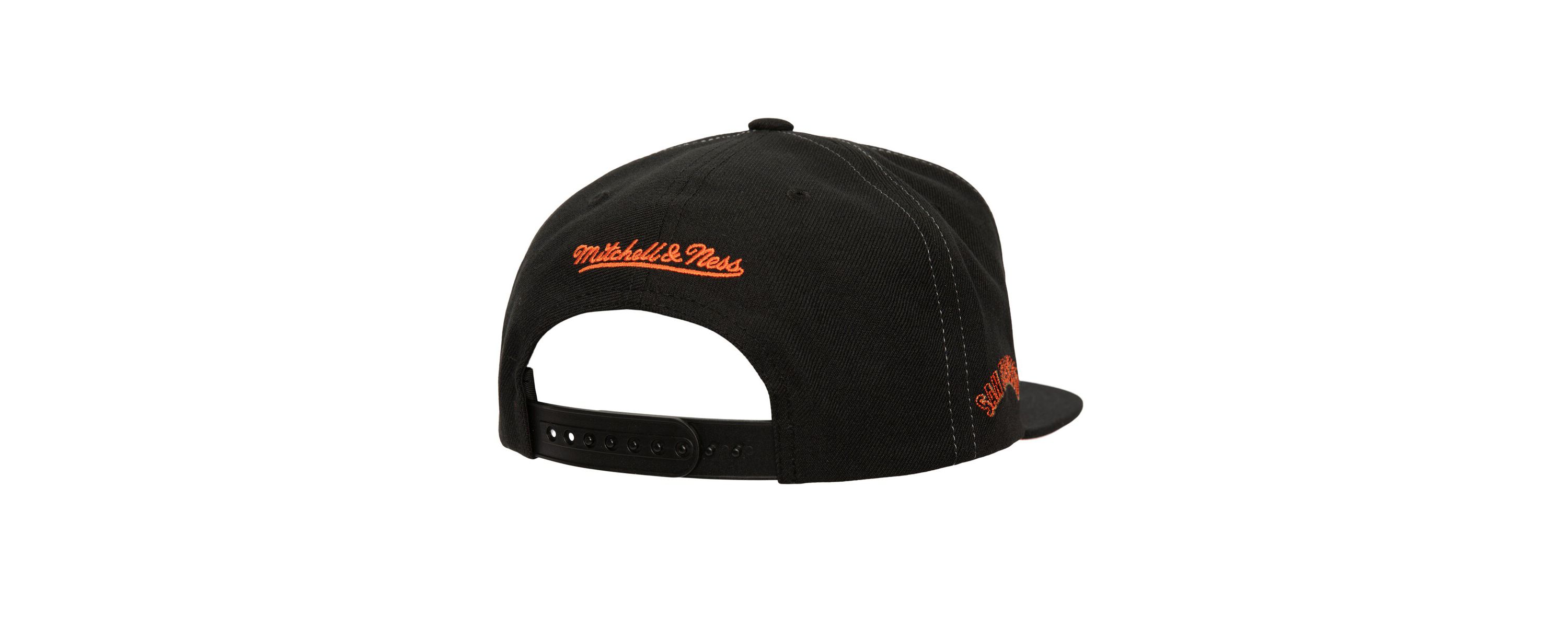 MLB San Francisco Giants Full Frontal Snapback Hat