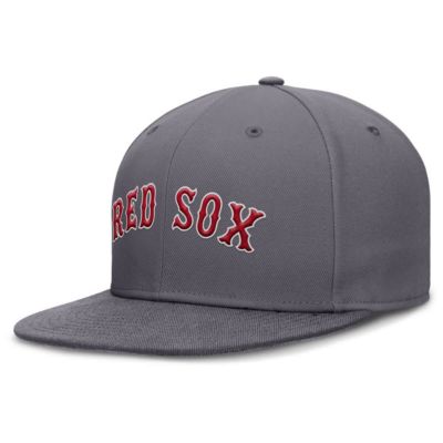 Men's Boston Red Sox MLB Nike Boston Sox Performance True Fitted Hat, Gray, 7 1/4
