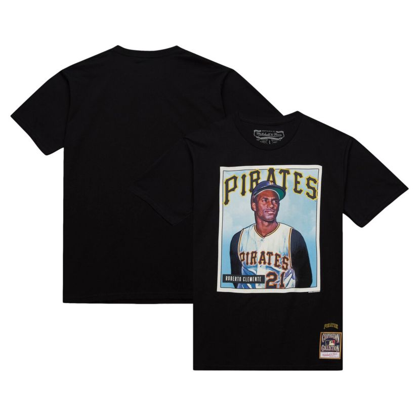 MLB Roberto Clemente Pittsburgh Pirates Cooperstown Collection Collectors Connection T-Shirt