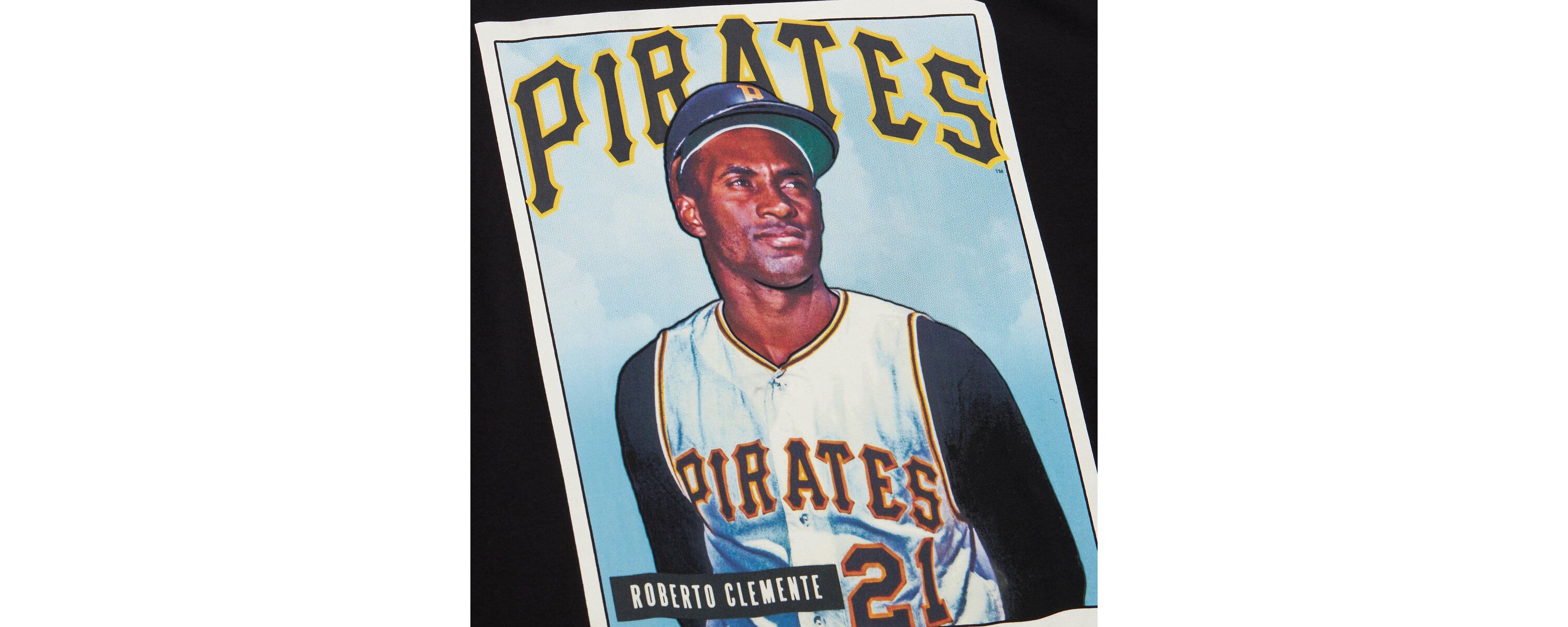 MLB Roberto Clemente Pittsburgh Pirates Cooperstown Collection Collectors Connection T-Shirt
